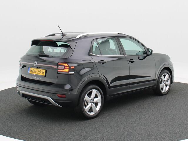 Volkswagen T-Cross 1.5 TSi 150 Pk Automaat Style | Adaptive Cruise | CarPlay | Bluetooth | Achterruitrijcamera | Stoelverwarming | 17 Inch | 45.129 Km!!