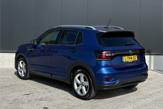 Volkswagen T-Cross 1.0 TSI R-Line 110pk - 2x R-line - Navi - Camera - Digitale Cockpit - Blind Spot - Rijklaar