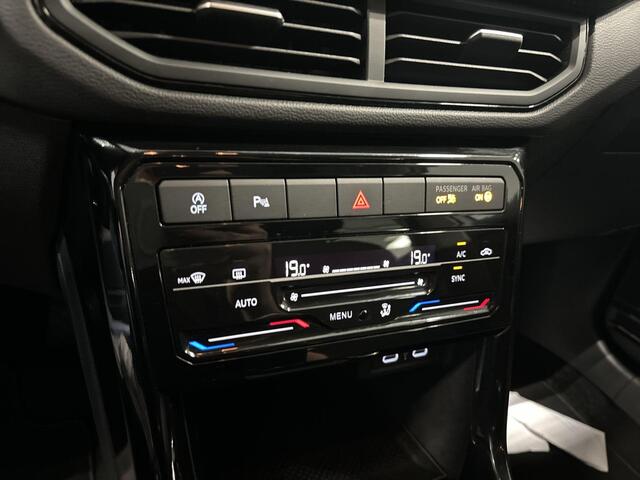 Volkswagen T-Cross 1.0 Tsi 95pk Life Edition · Apple/Android Car Play · P-Sensoren · ACC · DAB · Climatronic · 16'' Inch · Garantie t/m April 2026