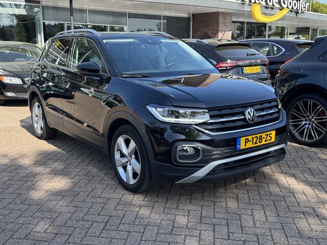 Volkswagen T-Cross 1.0 TSI Style / Camera / Apple CarPlay / 17'' / LED Koplampen / ACC / Stoelverwarming / Dodehoek / Rijstrooksensor / Getint glas