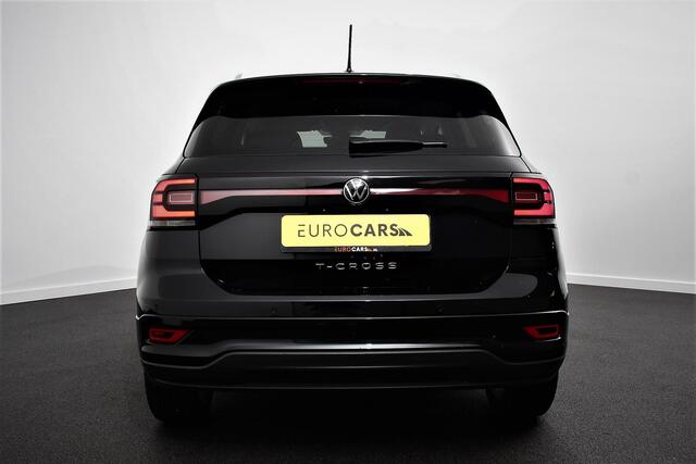 Volkswagen T-Cross 1.0 TSI 110pk DSG R-Line Volkswagen T-Cross 1.0 TSI 110pk DSG Style R-Line | Navigatie | Climate control | Virtual Cockpit | Camera | Led | Dab | Extra Getint Glas | Stoelverwarming