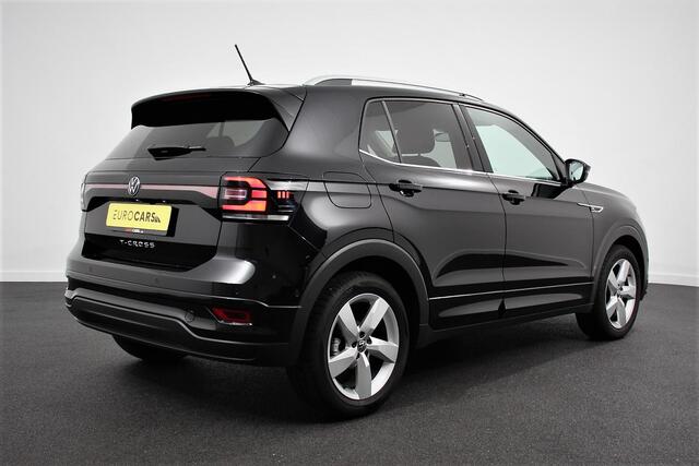 Volkswagen T-Cross 1.0 TSI 110pk DSG R-Line Volkswagen T-Cross 1.0 TSI 110pk DSG Style R-Line | Navigatie | Climate control | Virtual Cockpit | Camera | Led | Dab | Extra Getint Glas | Stoelverwarming