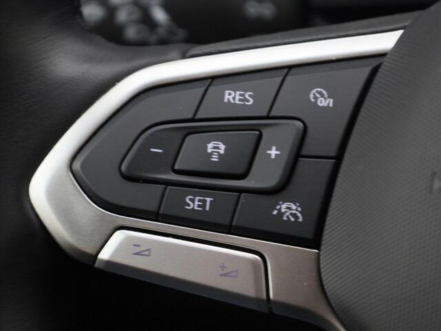 Volkswagen T-Cross 1.0TSI/95PK Life · App connect · Parkeersensoren · Lane assist · Garantie tot mei 2026