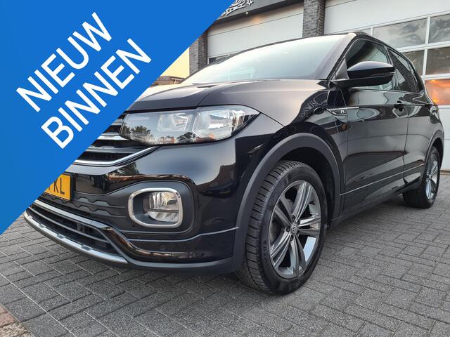 Volkswagen T-Cross 1.0 TSI life R-line navi