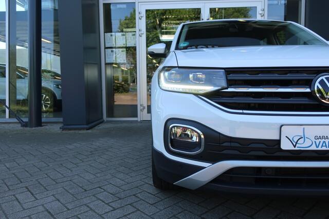 Volkswagen T-Cross 1.0 TSI, PDC Rondom, Apple Carplay/ Android Auto, Clima, etc.