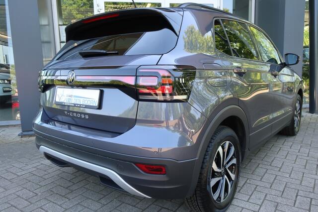 Volkswagen T-Cross 1.0 TSI, Trekhaak, Apple Carplay/ Android Auto, Clima, etc.