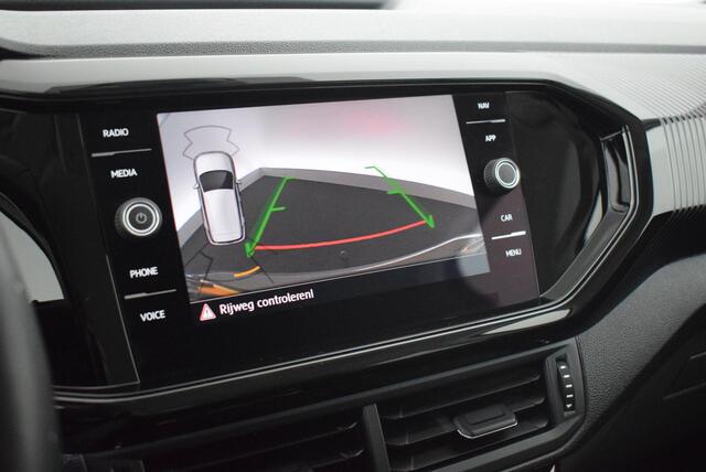 Volkswagen T-Cross 1.0 TSI 116pk DSG Style Executive Trekhaak Camera Keyless Led Navigatie