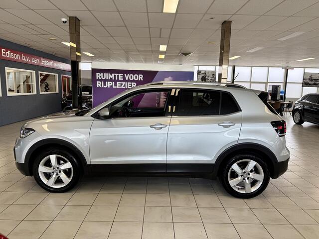 Volkswagen T-Cross 1.0 TSI 116PK Style *LED*LM17*KEYL*ADAP*TREKHAAK*