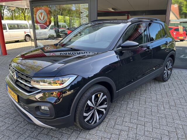 Volkswagen T-Cross 1.0 TSI 110PK Black Design Pack Virtual Cockpit