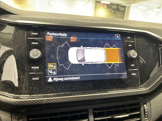 Volkswagen T-Cross 1.0 Tsi 95pk Life · Apple/Android Car Play · Navi · P-Sensoren · ACC · DAB · 16'' Inch · Garantie t/m 31-10-2026 of 100.000km