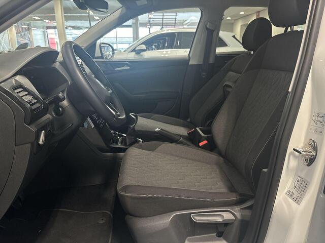 Volkswagen T-Cross 1.0 Tsi 95pk · Apple/Android Car Play · P-Sensoren · ACC · DAB · 16'' Inch · Garantie t/m Maart 2026