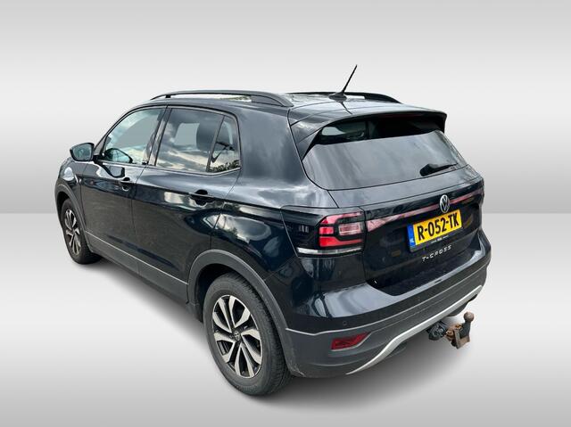 Volkswagen T-Cross 1.0 TSI Life / Trekhaak / Navigatie / Parkeerhulp V+A / Apple CarPlay /16'' / Getint glas / Stoelverwarming / ACC