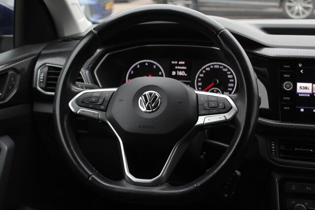 Volkswagen T-Cross 1.0 TSI Life / Trekhaak / Navigatie / Parkeerhulp V+A / Apple CarPlay /16'' / Getint glas / Stoelverwarming / ACC