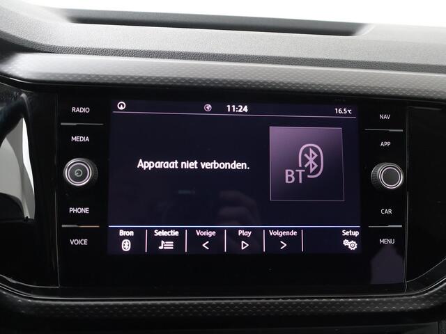 Volkswagen T-Cross 1.0 TSI Life | 115 PK | Automaat | Navigatiesysteem | Parkeersensoren voor en achter |