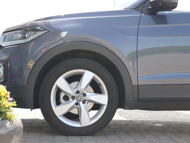 Volkswagen T-Cross 1.0 TSI 110 pk DSG Style | Navigatie | Camera | App Connect | LED | Climatronic | Adaptive Cruise | Stoelverwarming | Digital Cockpit Pro | Keyless |