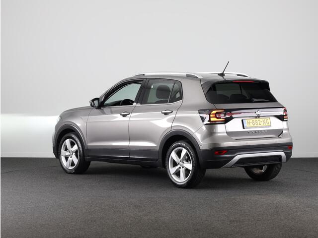 Volkswagen T-Cross 1.0 TSI Style | DSG Automaat | Full map navigatie | Parkeer sensoren voor/achter | Achteruitrij camera | Dode hoek sensoren | Led verlichting |