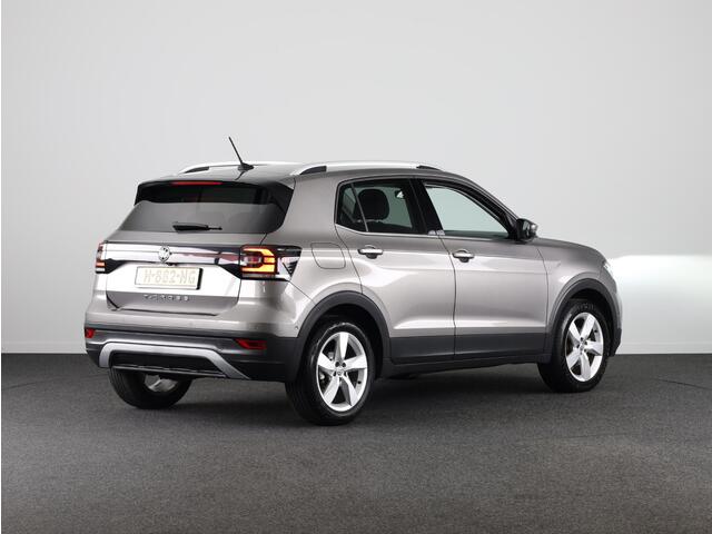 Volkswagen T-Cross 1.0 TSI Style | DSG Automaat | Full map navigatie | Parkeer sensoren voor/achter | Achteruitrij camera | Dode hoek sensoren | Led verlichting |