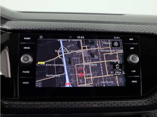 Volkswagen T-Cross 1.0 TSI Style | DSG Automaat | Full map navigatie | Parkeer sensoren voor/achter | Achteruitrij camera | Dode hoek sensoren | Led verlichting |