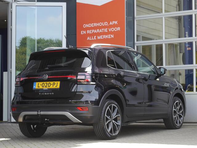 Volkswagen T-Cross 1.0 TSI Style | Keyless entry & start | Navigatie | Parkeersensoren | Lichtmetalen velgen | Climate control | Trekhaak | Adaptive cruise control | Led