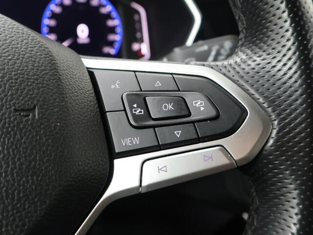 Volkswagen T-Cross 1.0 TSI Style | 115 PK | Automaat | Achteruitrijcamera | Navigatiesysteem | Beats audio | R-Line |