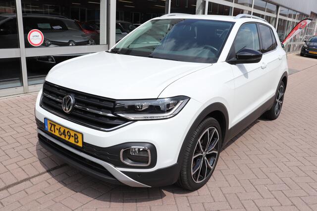 Volkswagen T-Cross 1.0 TSI Style Automaat. Navigatie, dodehoek detector