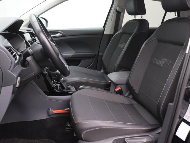 Volkswagen T-Cross 1.0 TSI Style 115PK DSG Adaptieve Cruise Controle, Clima, Achteruitrijcamera, PDC voor en achter, Stoelverwarming, Navi, Trekhaak, 18" LM Velgen