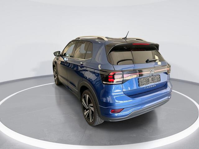 Volkswagen T-Cross 1.0 Tsi 110pk DSG R-Line · Apple/Android Car Play · Camera · P-Sensoren · Navi · Stoelverwarming · 18'' Inch ·