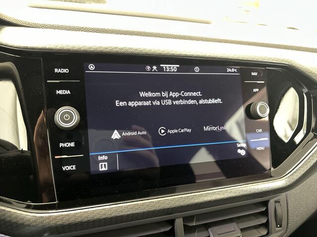 Volkswagen T-Cross 1.0 Tsi 110pk DSG R-Line · Apple/Android Car Play · Camera · P-Sensoren · Navi · Stoelverwarming · 18'' Inch ·