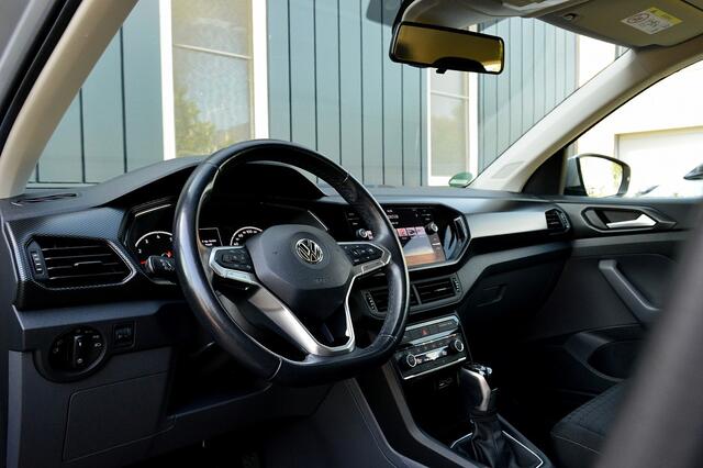 Volkswagen T-Cross 1.0 TSI Life Business Rijklaarprijs-Garantie Apple CarPlay airco 16 Inch