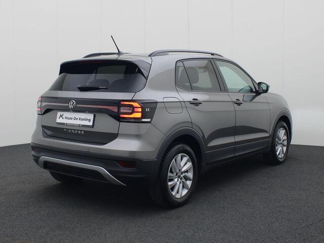 Volkswagen T-Cross 1.0TSI/95PK Life · Navigatie · Parkeersensoren · Climate-control