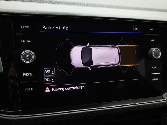 Volkswagen T-Cross 1.0TSI/95PK Life · Navigatie · Parkeersensoren · Climate-control