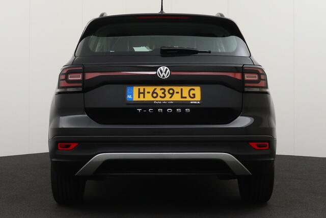 Volkswagen T-Cross 1.0 96 PK Business Carplay Adapt. Cruise Climate
