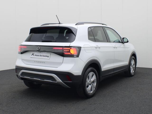 Volkswagen T-Cross 1.0TSI/95PK Life Edition · Apple/Android Car Play · ACC · Clima · DAB · P-Sensoren · 16"Velgen · Elek. Inklapbare Spiegels · Garantie t/m 01-05-2026 of 100.000km