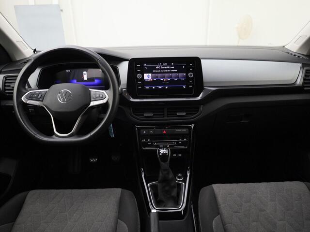Volkswagen T-Cross 1.0TSI/95PK Life Edition · Apple/Android Car Play · ACC · Clima · DAB · P-Sensoren · 16"Velgen · Elek. Inklapbare Spiegels · Garantie t/m 01-05-2026 of 100.000km