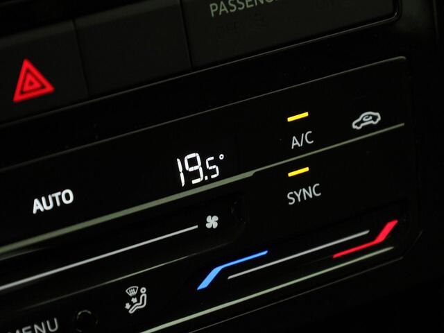 Volkswagen T-Cross 1.0TSI/95PK Life Edition · Apple/Android Car Play · ACC · Clima · DAB · P-Sensoren · 16"Velgen · Elek. Inklapbare Spiegels · Garantie t/m 01-05-2026 of 100.000km