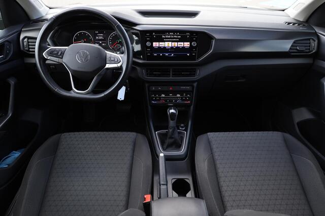 Volkswagen T-Cross 1.0 TSI Life trekhaak camera privacy glas climatronic stoelverwarming pdc voor en achter dealer onderhouden acc adaptieve cruise control