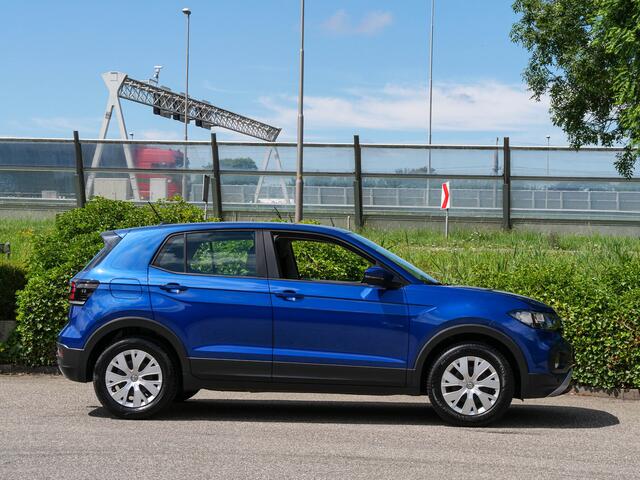 Volkswagen T-Cross 1.0 TSI 116PK Automaat Style | TREKHAAK | NAVIGATIE |
