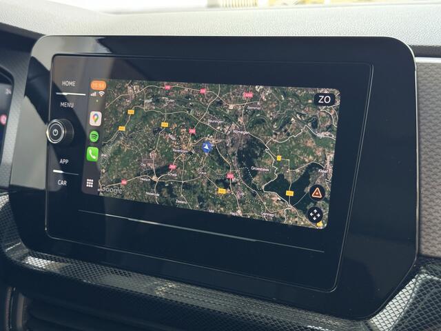 Volkswagen T-Cross DE VERNIEUWDE T-CROSS 116PK 17''LMV TREKHAAK CAMERA VIR.COCKPIT STOELVERW. ADAP.CRUISE LMV CARPLAY 2025 "Volkswagen rijden begint bij Topautos.nl - 75 topmodellen direct op voorraad!"