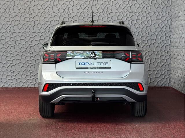 Volkswagen T-Cross TSI 115PK R-LINE EDITION KEYLESS TREKHAAK LED IQ CAMERA STOELVERW ?2025? "Volkswagen rijden begint bij Topautos.nl - 75 topmodellen direct op voorraad!"