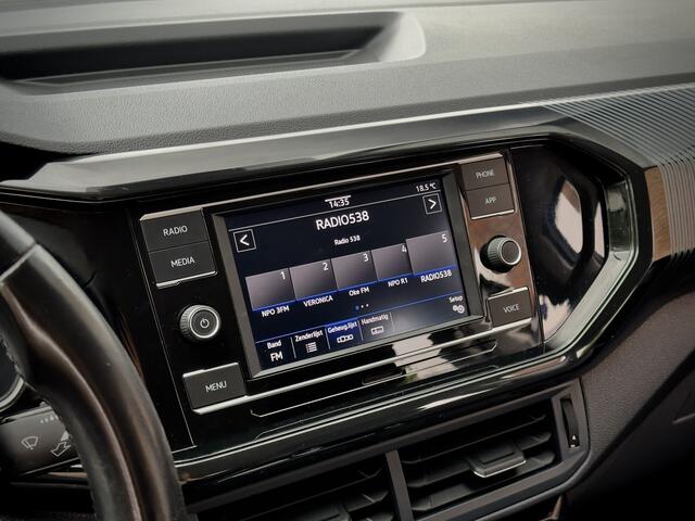 Volkswagen T-Cross 1.0 TSI STYLE LEDER AIRCO PARC-ASSIST LED LMV PDC