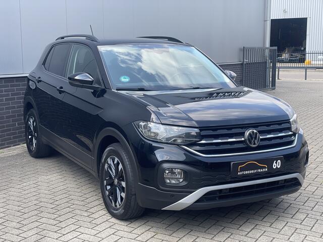 Volkswagen T-Cross 1.0 TSI AUTOMAAT LIFE / VIRTUAL /TREKHAAK / CARPLAY / RIJKLAAR