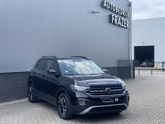 Volkswagen T-Cross 1.0 TSI AUTOMAAT LIFE / VIRTUAL /TREKHAAK / CARPLAY / RIJKLAAR