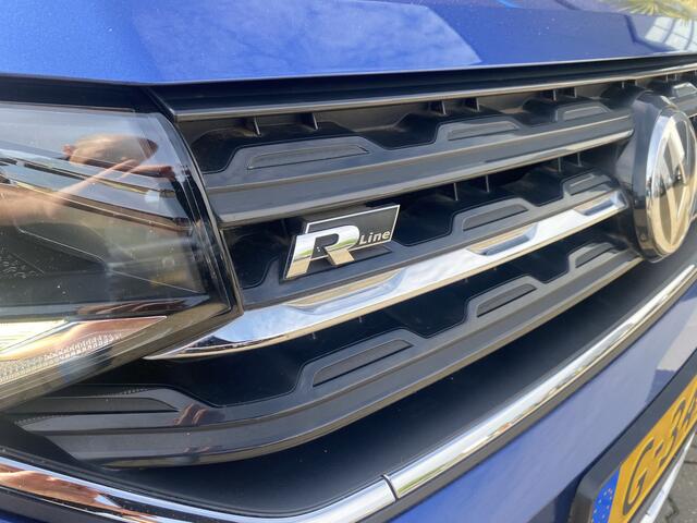 Volkswagen T-Cross 1.0 TSI R-Line Stoelverwarming & A. Carplay & Camera & Virtueel Cockpit.