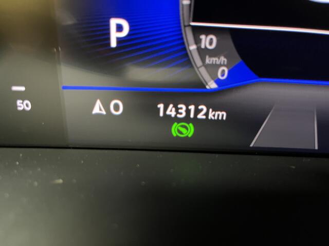 Volkswagen T-Cross 1.5 TSI R-Line / AUTOMAAT/ 2X R-LINE/ MATRIX/ APP-CONNECT/ ADAPT. CRUISE/ PARK. SENSOREN + CAMERA/ NAVI/ RIJ-MODI/ STOEL VERWARM./ CLIMA