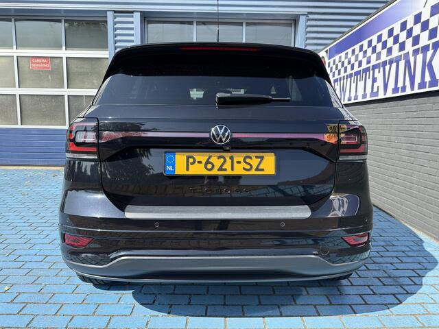 Volkswagen T-Cross 1.0 TSI R-Line ADAP CRUISE STOELVER APPLE P-CAM