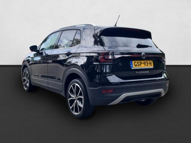 Volkswagen T-Cross 1.5 TSI R-Line Business STOELVERWARMING / APPLE CARPLAY / ANDRIOD AUTO / ACHTERUITRIJCAMERA