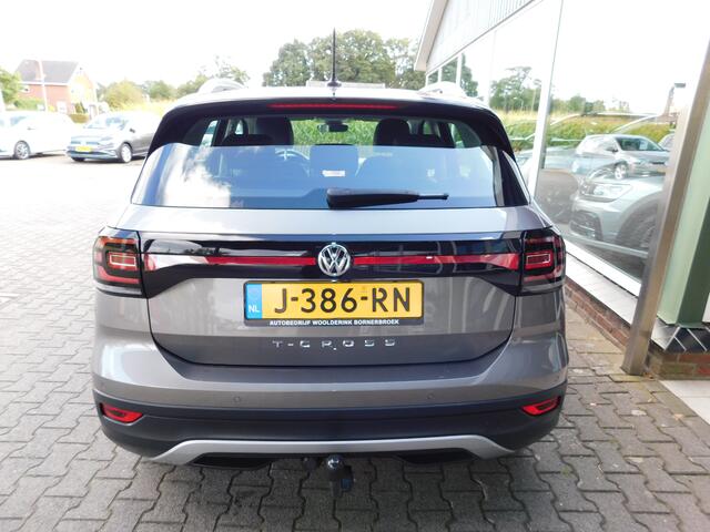 Volkswagen T-Cross 1.0TSI 116PK STYLE!! All-in Prijs! Trekhaak!
