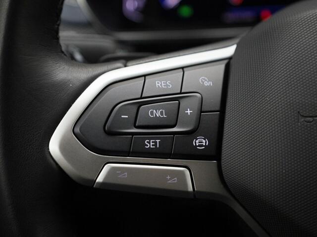 Volkswagen T-Cross 1.0TSI/116PK Style DSG · Navigatie · Apple/Android · Stoelverwarming · Garantie tot december 2026