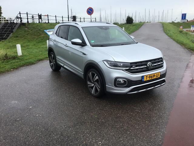 Volkswagen T-Cross 1.5 TSI Style Business R Bj2022 R-line half leer apk juli2026