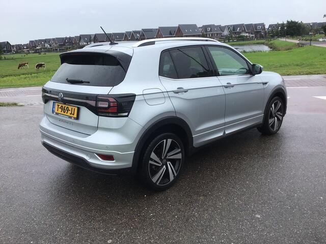 Volkswagen T-Cross 1.5 TSI Style Business R Bj2022 R-line half leer apk juli2026